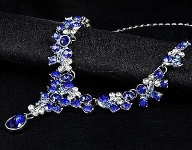 Wreath Necklace Long Earrings for Ladies Fashion Prestige Temperament Rhinestone Jewelry 2PCs Set (Blue)