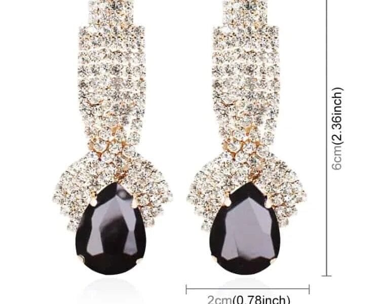 Ladies Vintage Luxury Diamond-shape Drop Long Earrings 1 Pair (Black)