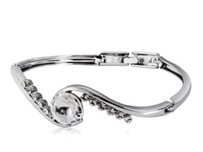 White Crystal Inlaid Bracelet (Silver)