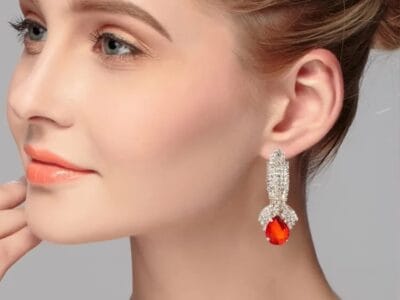 Ladies Vintage Luxury Diamond-shape Drop Long Earrings 1 Pair (Red)