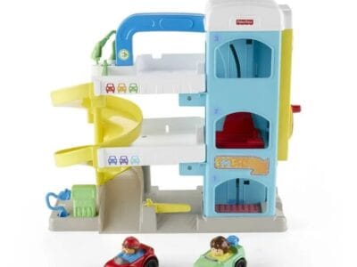 Fisher-Price Little People Helpful Neighbor’s Garage Toddler Playset with 2 Wheelies Cars