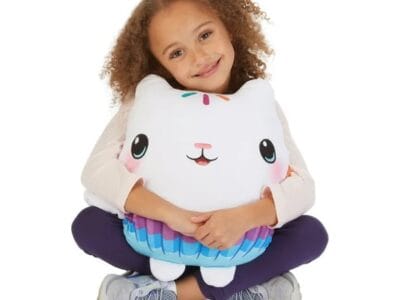 Gabby’s Dollhouse Kids Bedding Plush Cuddle and Decorative Pillow Buddy, DreamWorks