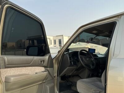 Nissan Patrol Y61 Pickup, with amazing body kit, 4inches lifted king shocks, two LCD screen with apple car play and cruise control