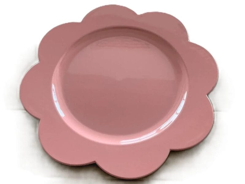 Pink Scallop Dinner Plate