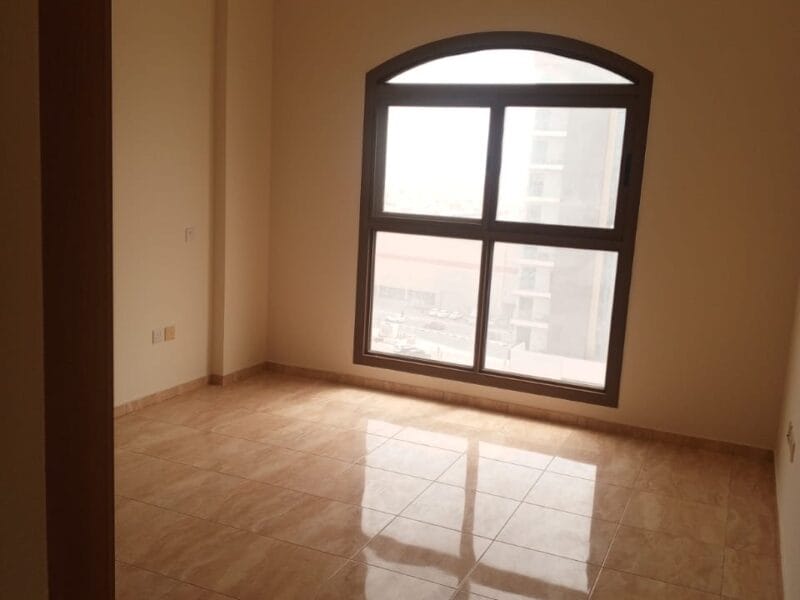 2 Bedroom Apartment Muhaisnah 4