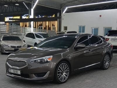 Kia Cadenza 2015 , 6 cylinders Very Clean