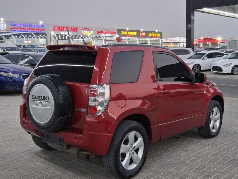 Suzuki Grand Vitara 2011 4 cylinders in Excellent condition