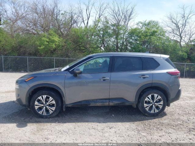 NISSAN ROGUE SV AWD 2021 with 4 cylinders