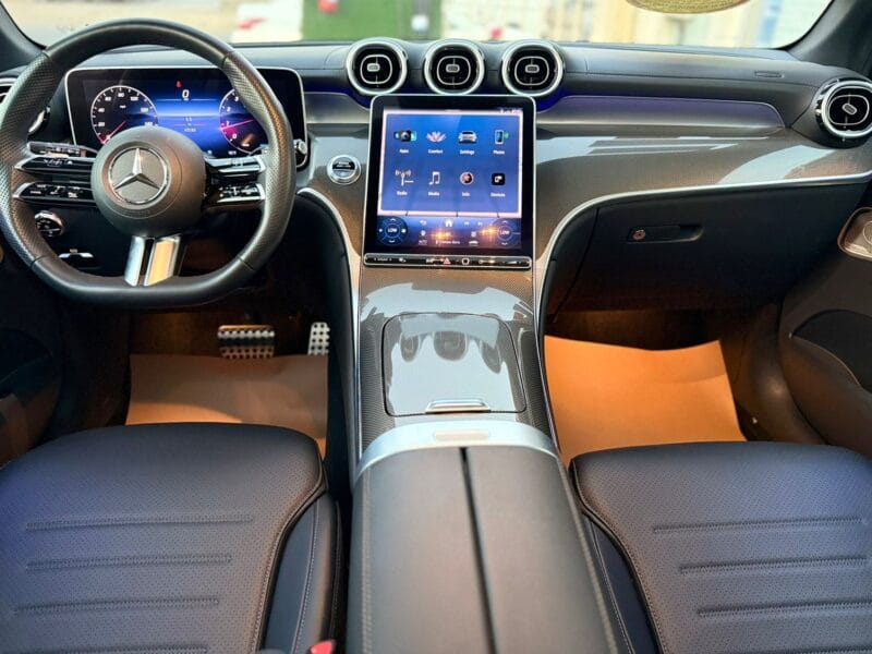Mercedes-Benz GLC 300 AMG 2023
