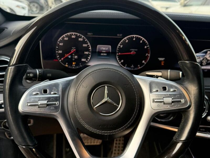 Mercedes-Benz S 560 AMG Fuss 3