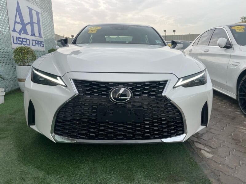 LEXUS IS300 FULL OPTION 2021