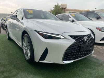 LEXUS IS300 FULL OPTION 2021