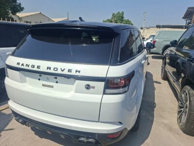 Land Rover Range Rover SVR 2016 with 8 cylinders