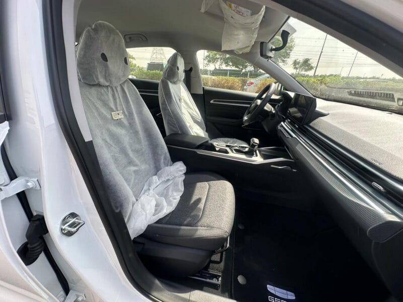 Geely Emgrand GS 2026 with 4 cylinders
