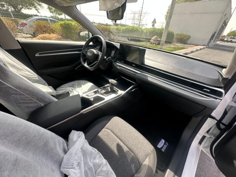 Geely Emgrand GS 2026 with 4 cylinders