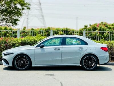 MERCEDES-BENZ A200 2026