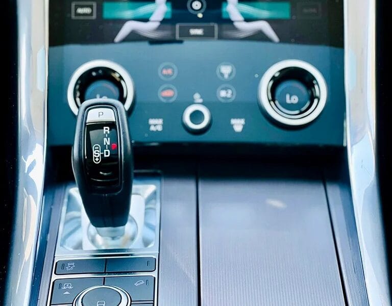 LAND ROVER RANGE ROVER SPORT HSE 2019