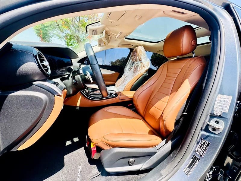 MERCEDES-BENZ E300 2020