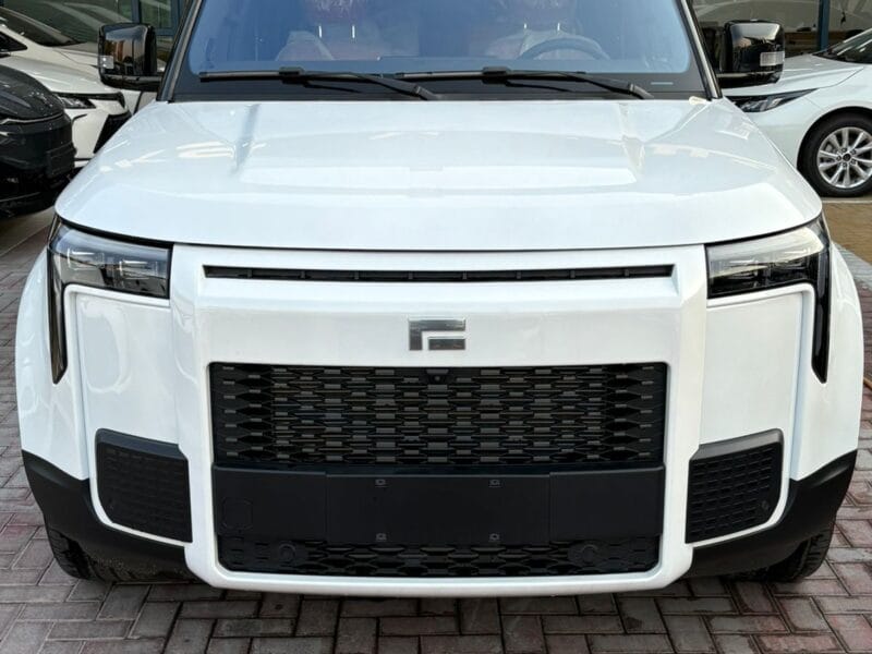 Brand new ROX 01 2025, 4 Cylinders
