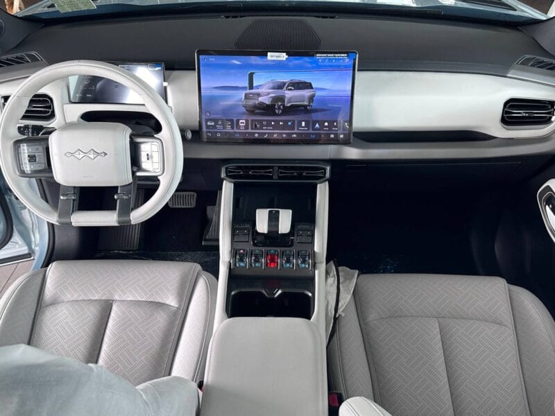 BYD LEOPARD 3 2025