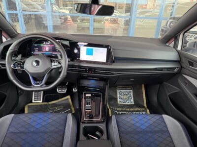 Volkswagen Golf R 2023