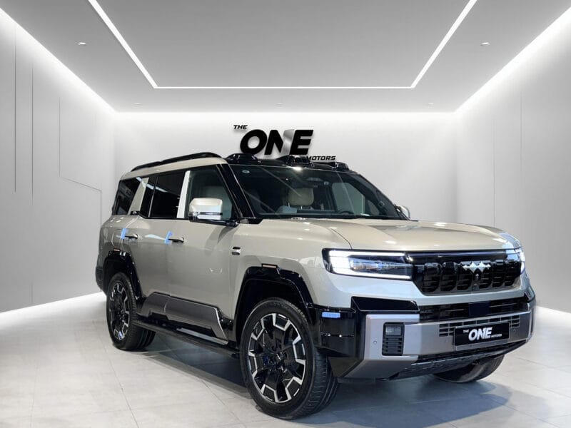 2025 BYD LEOPARD 8