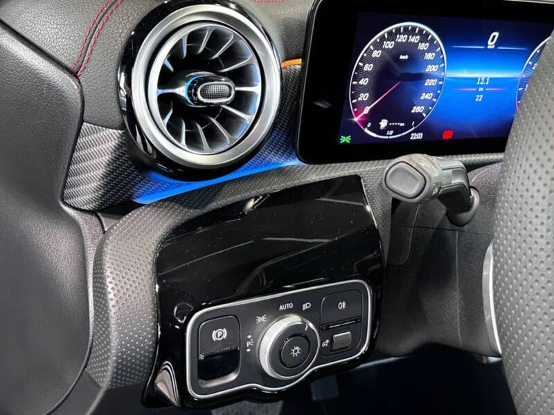 2025 Mercedes-Benz A200 L