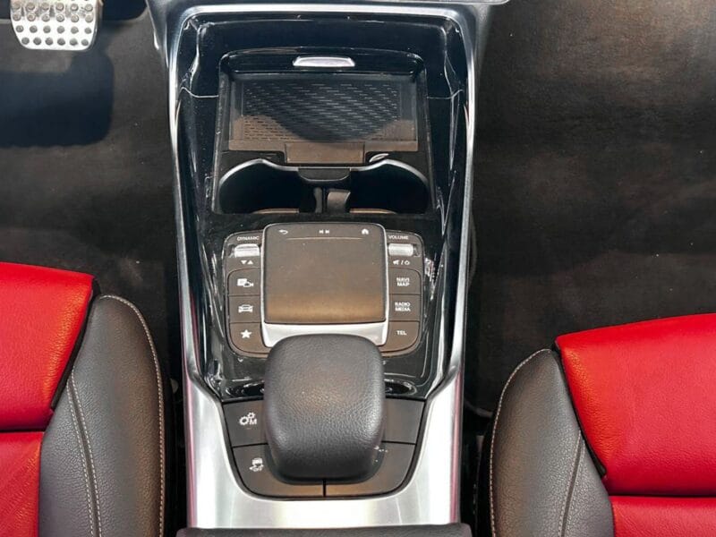 2021 Mercedes-Benz A 35 AMG