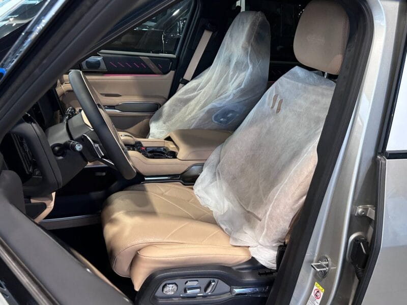 2025 BYD LEOPARD 8