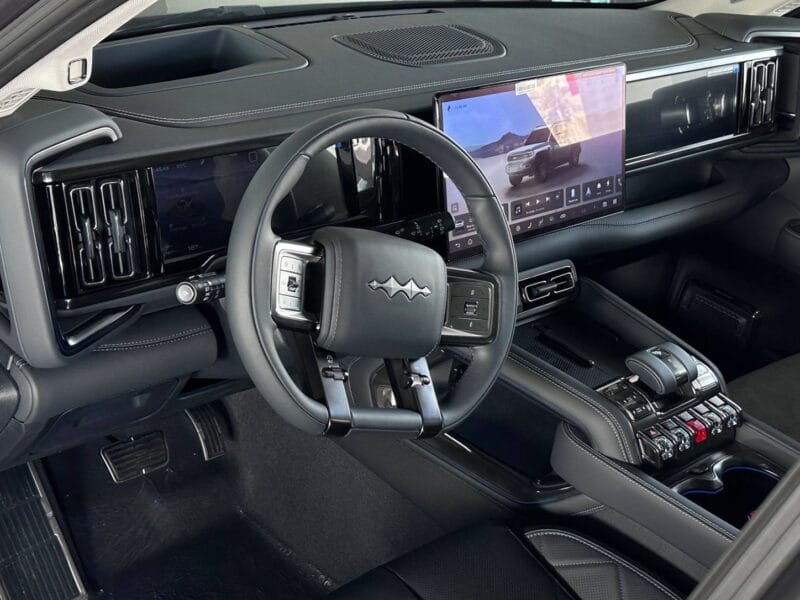 2025 BYD LEOPARD 5