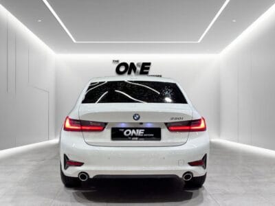 2021 BMW 330i