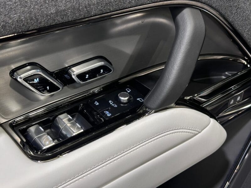 2024 Land Rover Range Rover SPORT SE