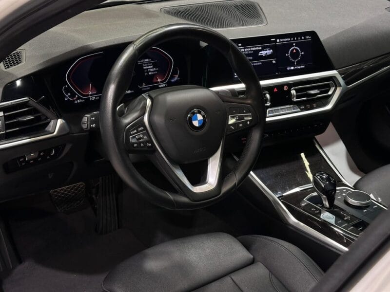 2021 BMW 330i