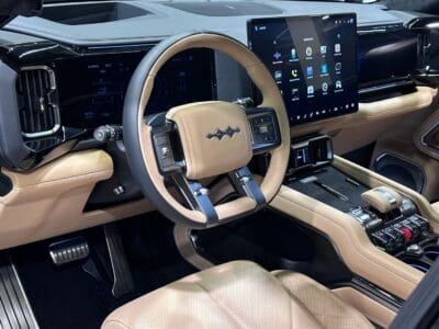 2025 BYD LEOPARD 8