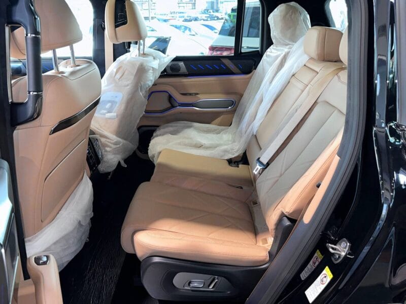 2025 BYD LEOPARD 8
