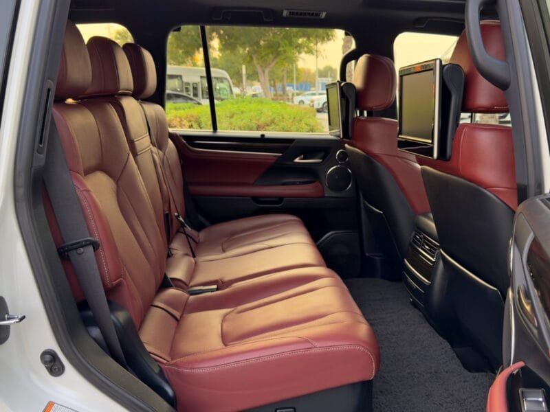 Lexus LX570 Signature Calendar 2019
