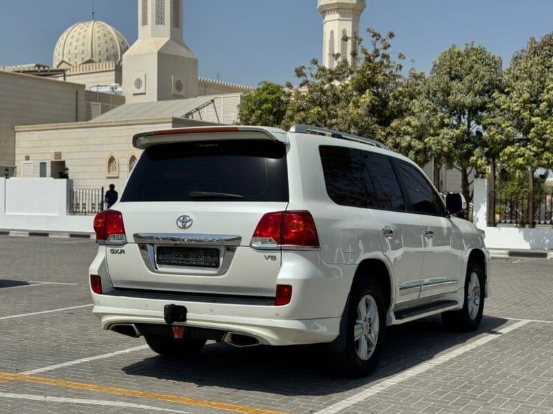Toyota Land Cruiser GXR 2014