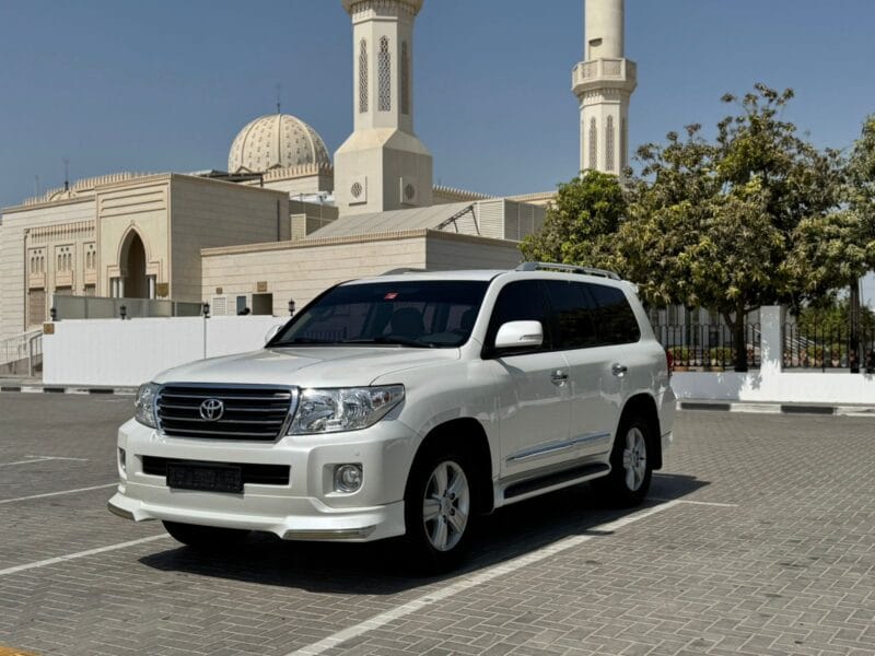 Toyota Land Cruiser GXR 2014