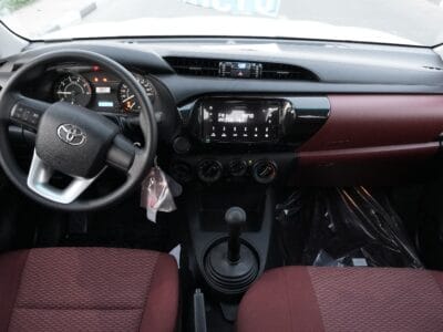 TOYOTA HILLUX 2.4 2025