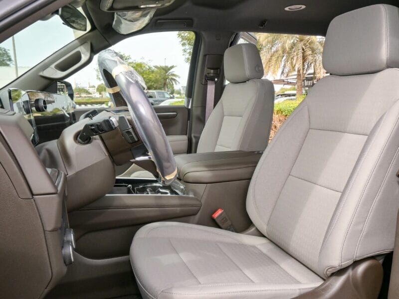 Chevrolet Tahoe LS V8 5.3L RWD 2025