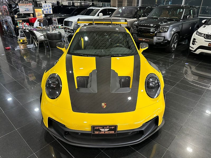 Porsche GT3 RS Weissach 2024 4.0-liter flat-six engine