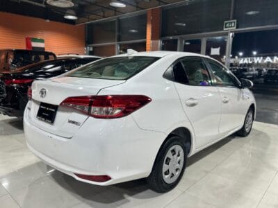 TOYOTA YARIS 2021