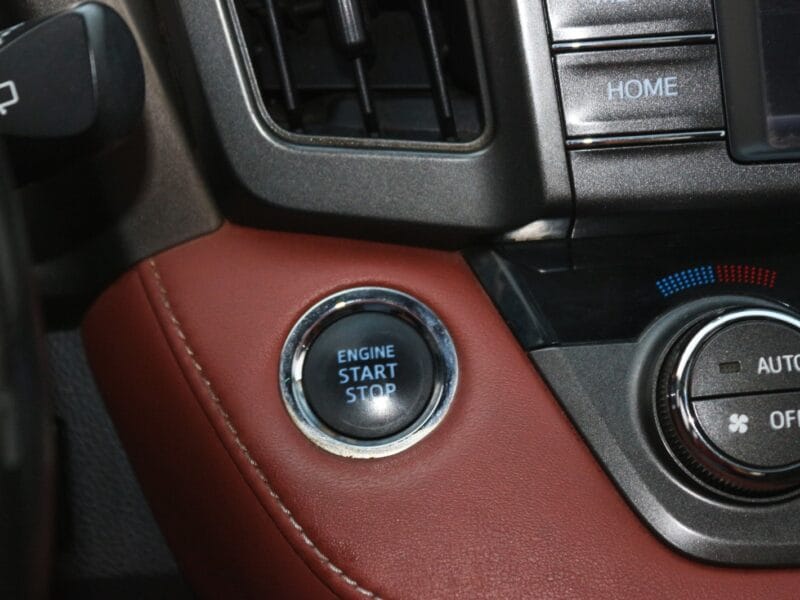 Toyota Rav 4 2015