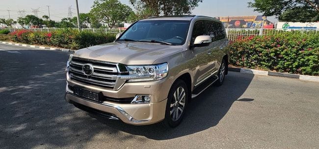 Toyota Land Cruiser VXR 5.7L 4WD 2018 Full Option