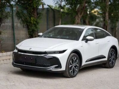 Toyota Crown 2.5L Hybrid GCC 2025