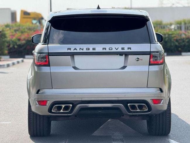 Land Rover Range Rover Sport SVR 5.0L 2019 (575 HP) AWD GERMAN SPEC FULL-SERVICE HISTORY