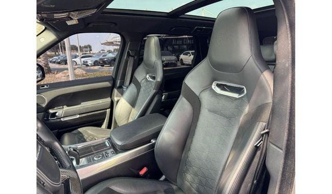 Land Rover Range Rover Sport SVR 5.0L 2019 (575 HP) AWD GERMAN SPEC FULL-SERVICE HISTORY