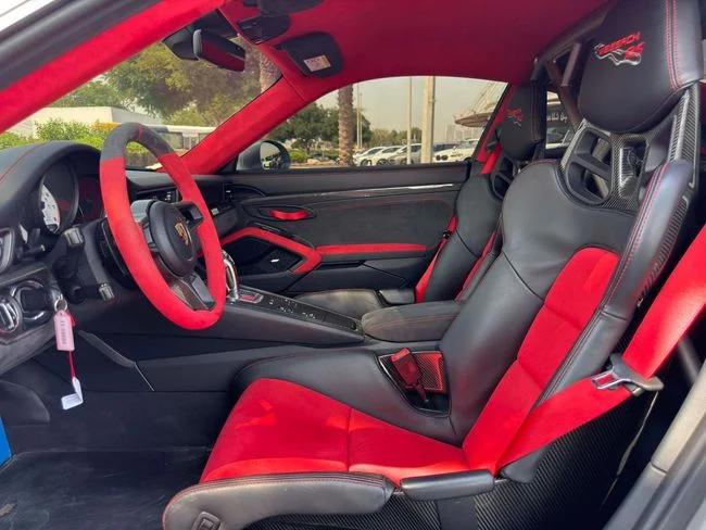 Porsche 911 GT2 RS 3.8L 2018 GCC SPEC NEAT AND CLEAN