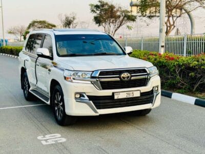 TOYOTA LAND CRUISER GXR 4.6L MODEL 2016 GCC VERY GOOD CONDITION