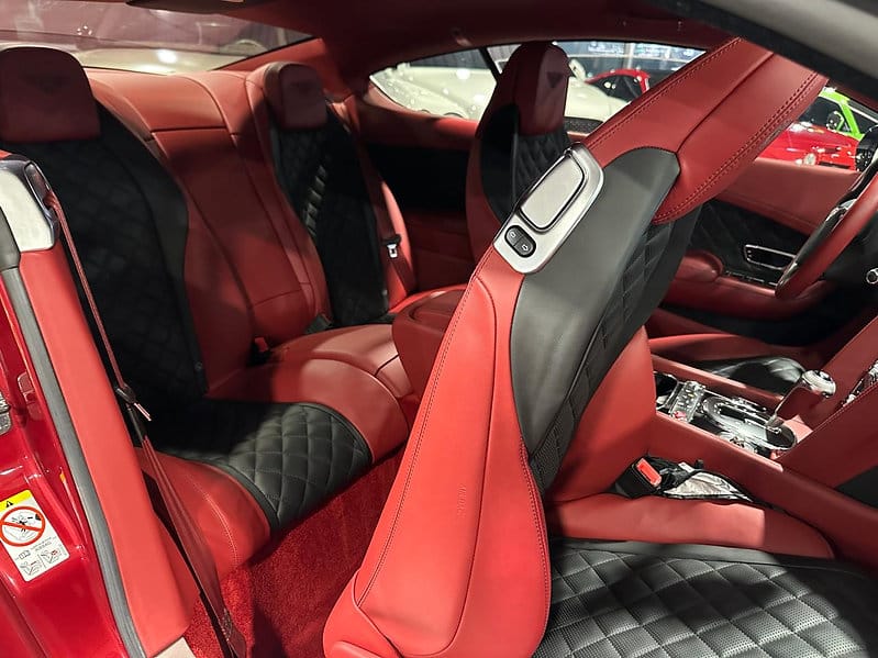 2016 Bentley GT
